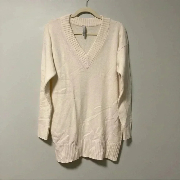 Athleta wool cashmere blend  v neck sweater tunic - Picture 2 of 7